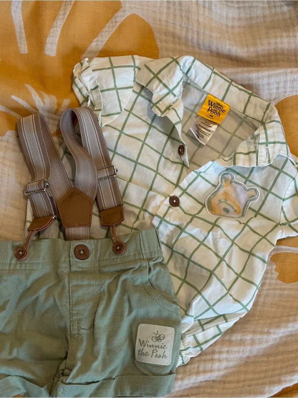 Winnie the Pooh newborn shorts set